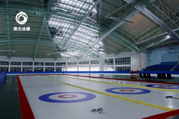 滑冰場.jpg 滑冰場.jpg