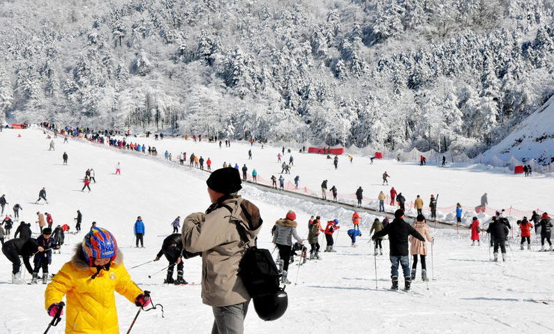 臨安大明山滑雪場